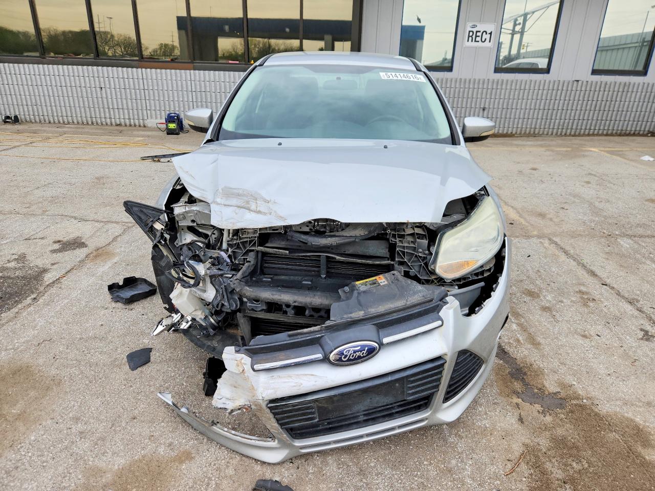 FORD FOCUS 2013 — 6