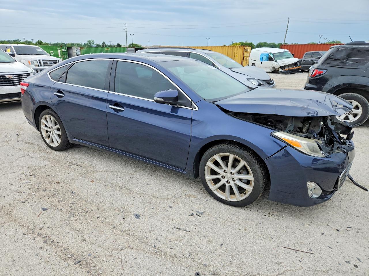TOYOTA AVALON 2015 — 5
