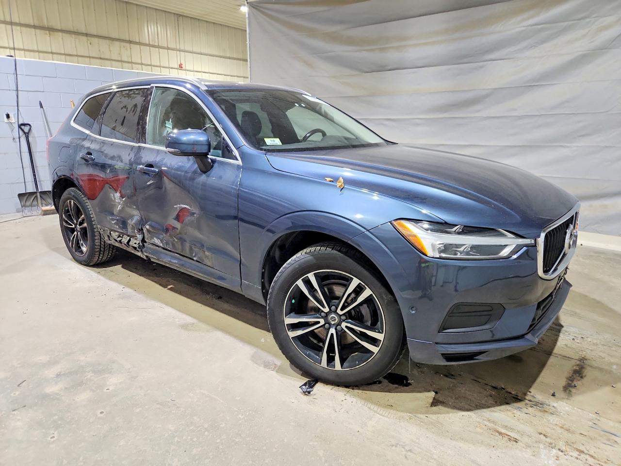 VOLVO XC60 2018 — 5