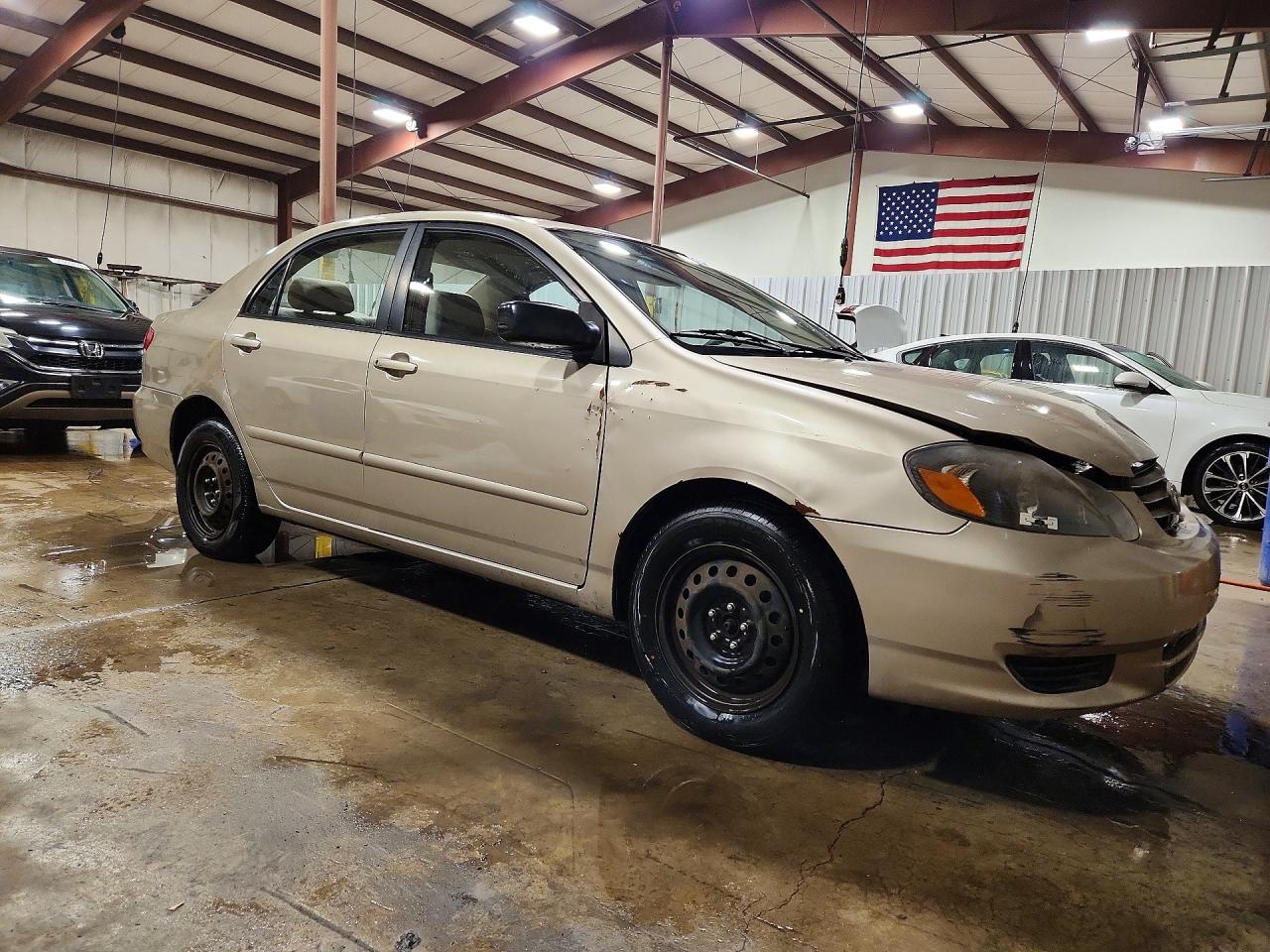 TOYOTA COROLLA 2004 — 5