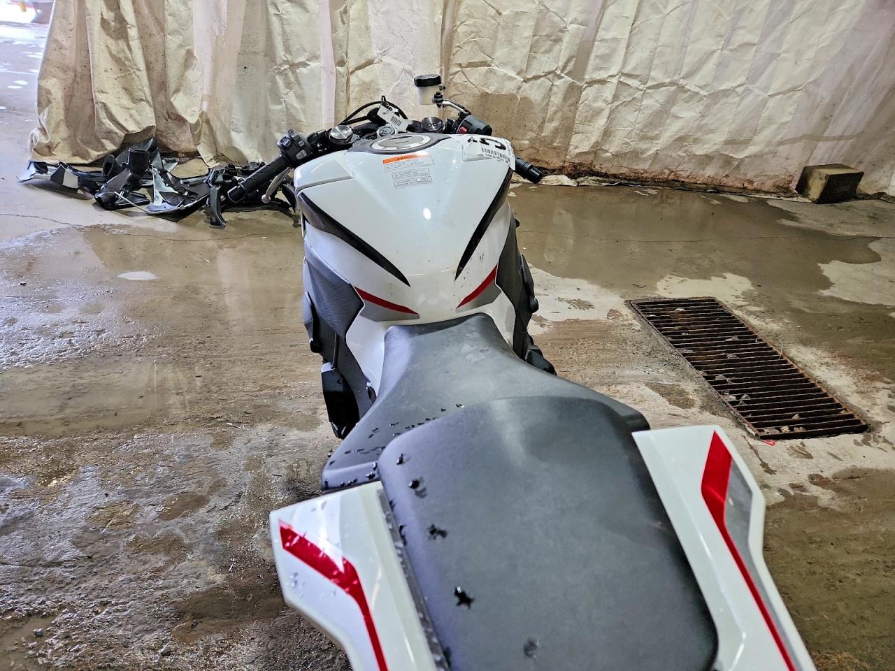 HONDA CBR1000 2026 — 7