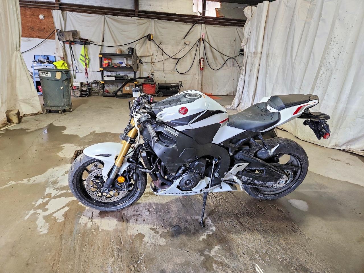 HONDA CBR1000 2026 — 4