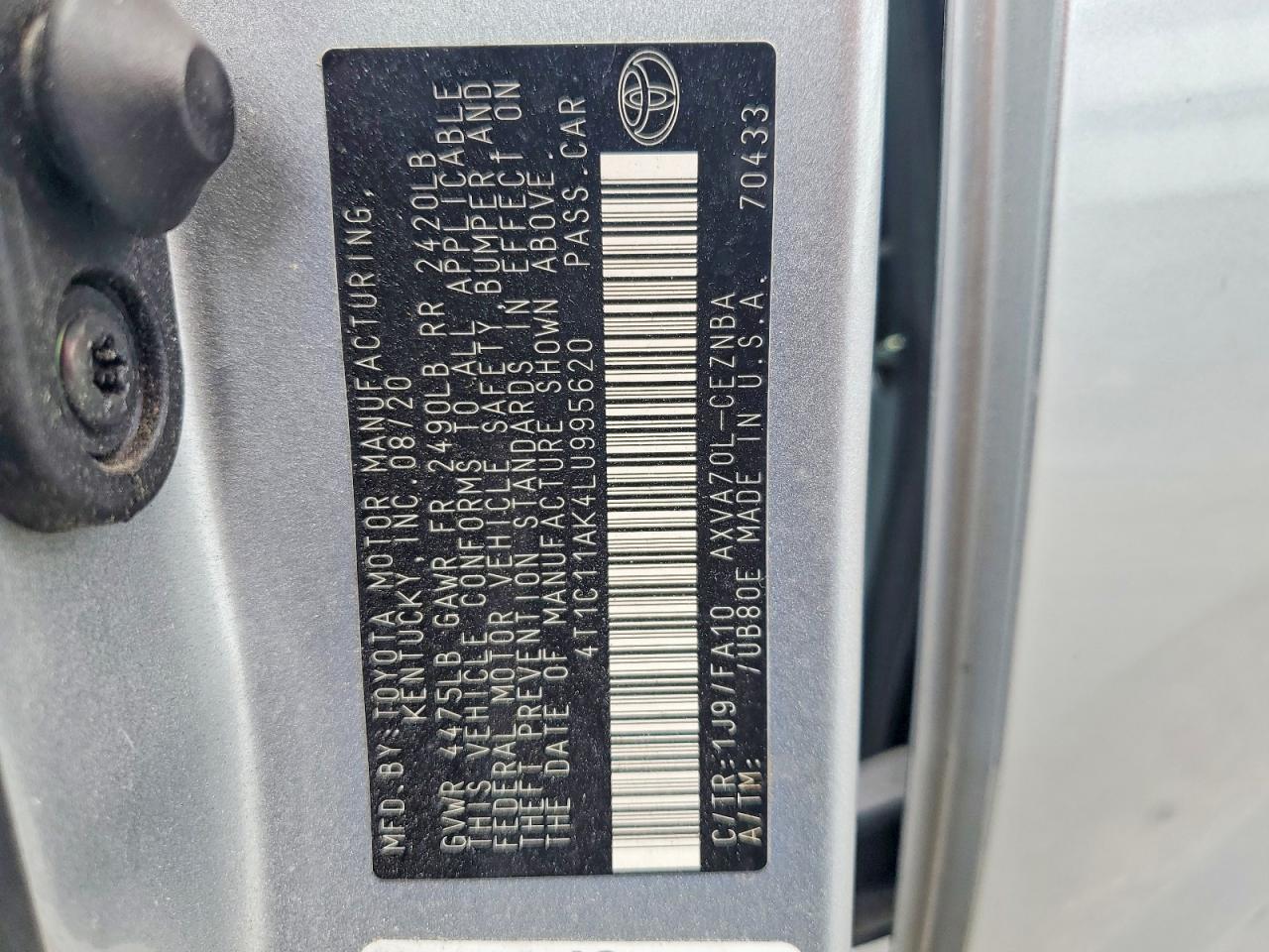 TOYOTA CAMRY 2020 — 13