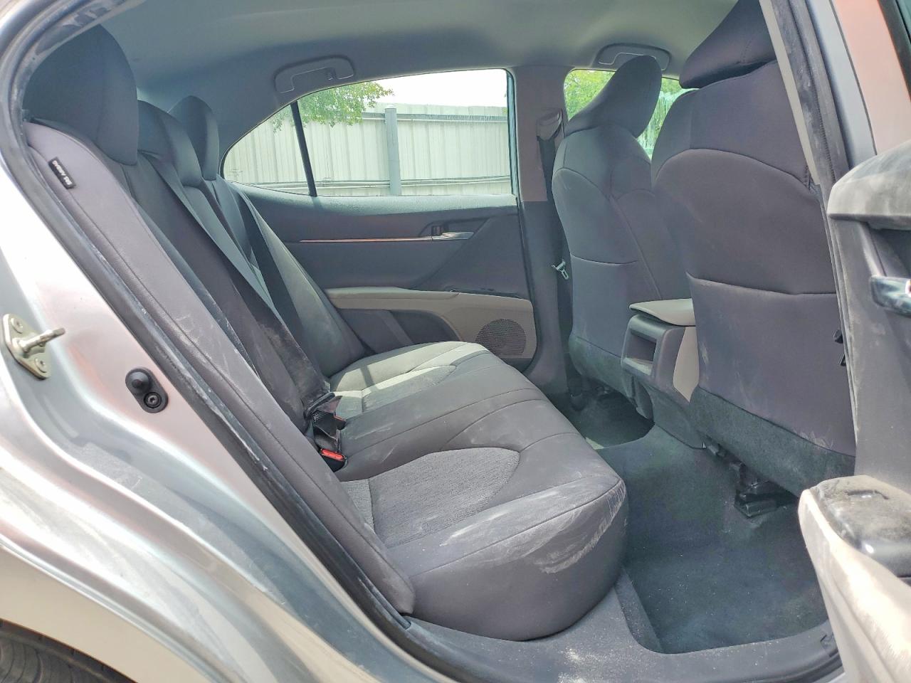 TOYOTA CAMRY 2020 — 11