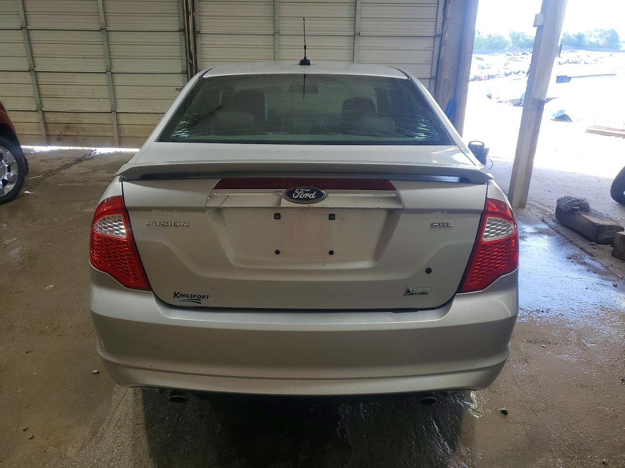 FORD FUSION 2010 — 7