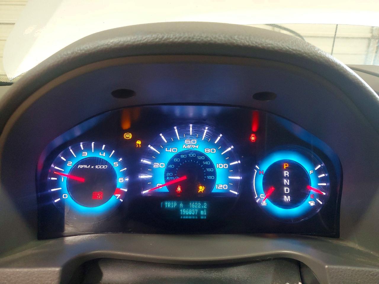 FORD FUSION 2010 — 10