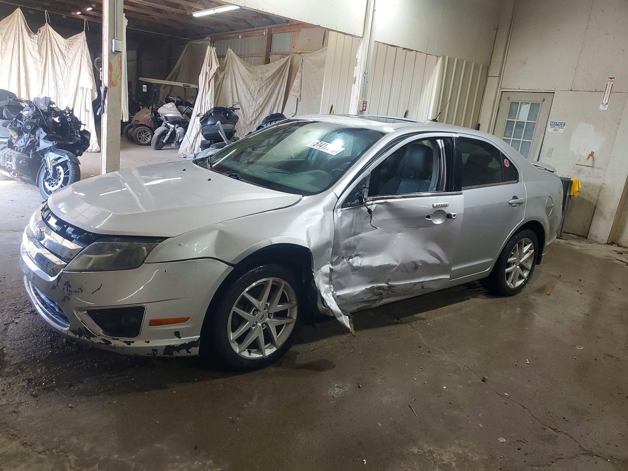 FORD FUSION 2010 — 2