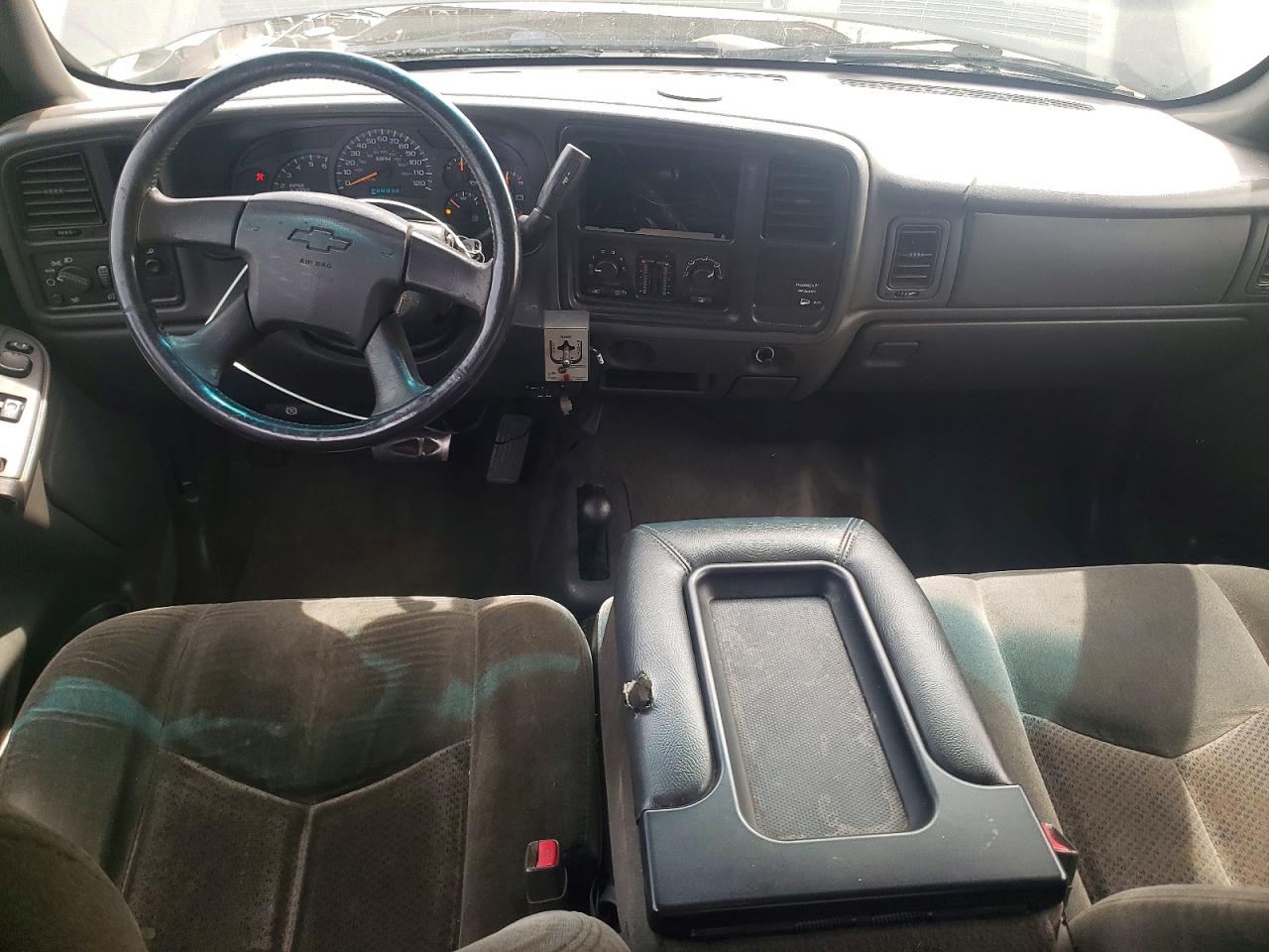 CHEVROLET SILVERADO 2003 — 9