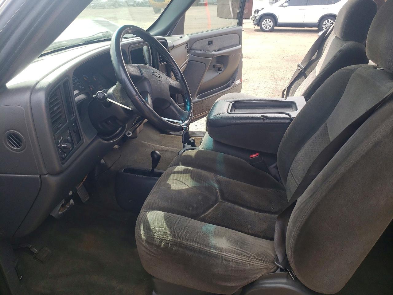 CHEVROLET SILVERADO 2003 — 8