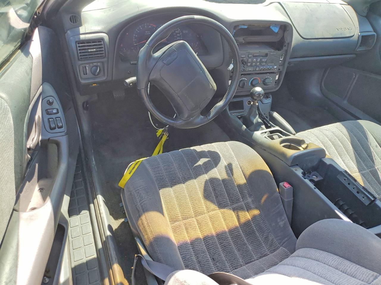 CHEVROLET CAMARO 1997 — 9