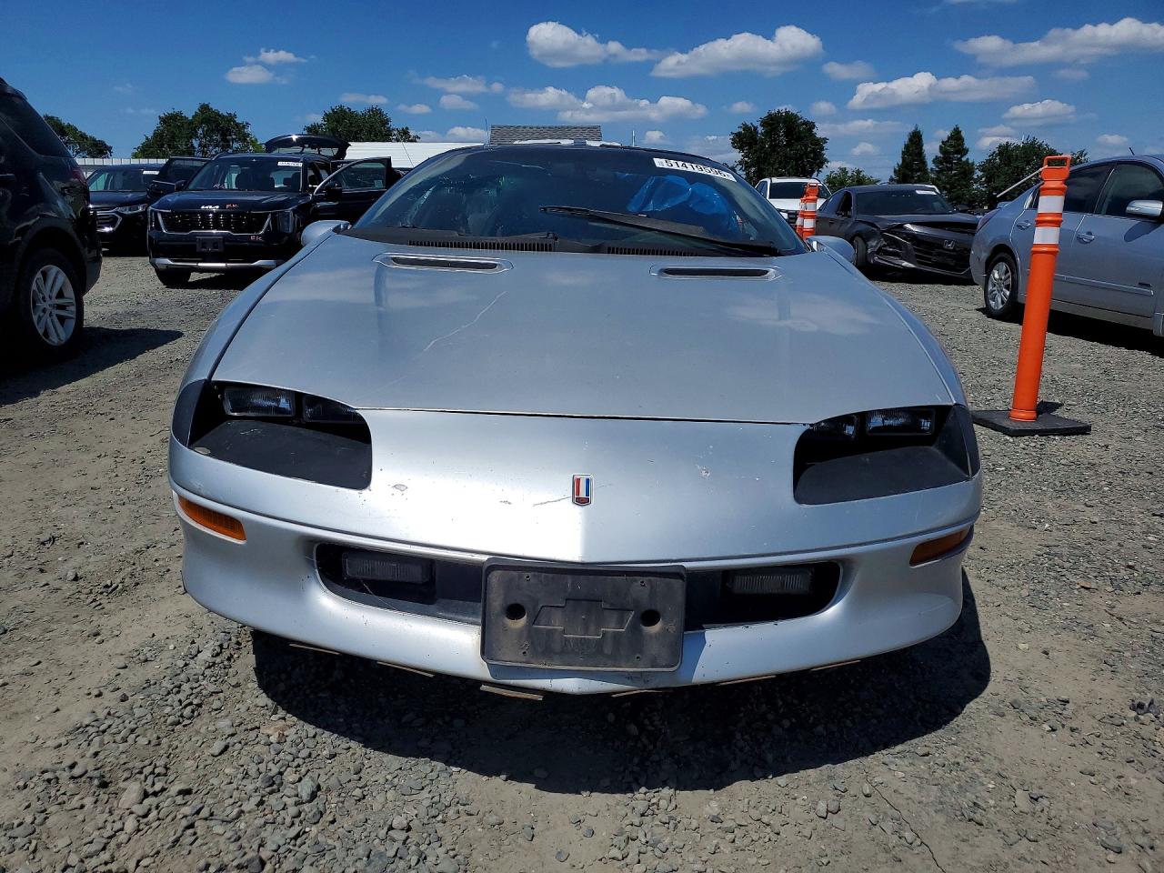 CHEVROLET CAMARO 1997 — 6