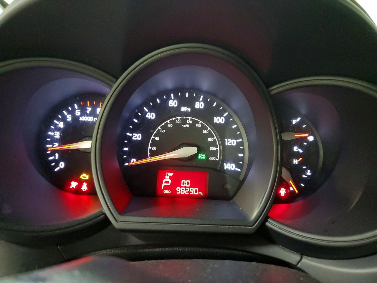 KIA RIO 2015 — 10