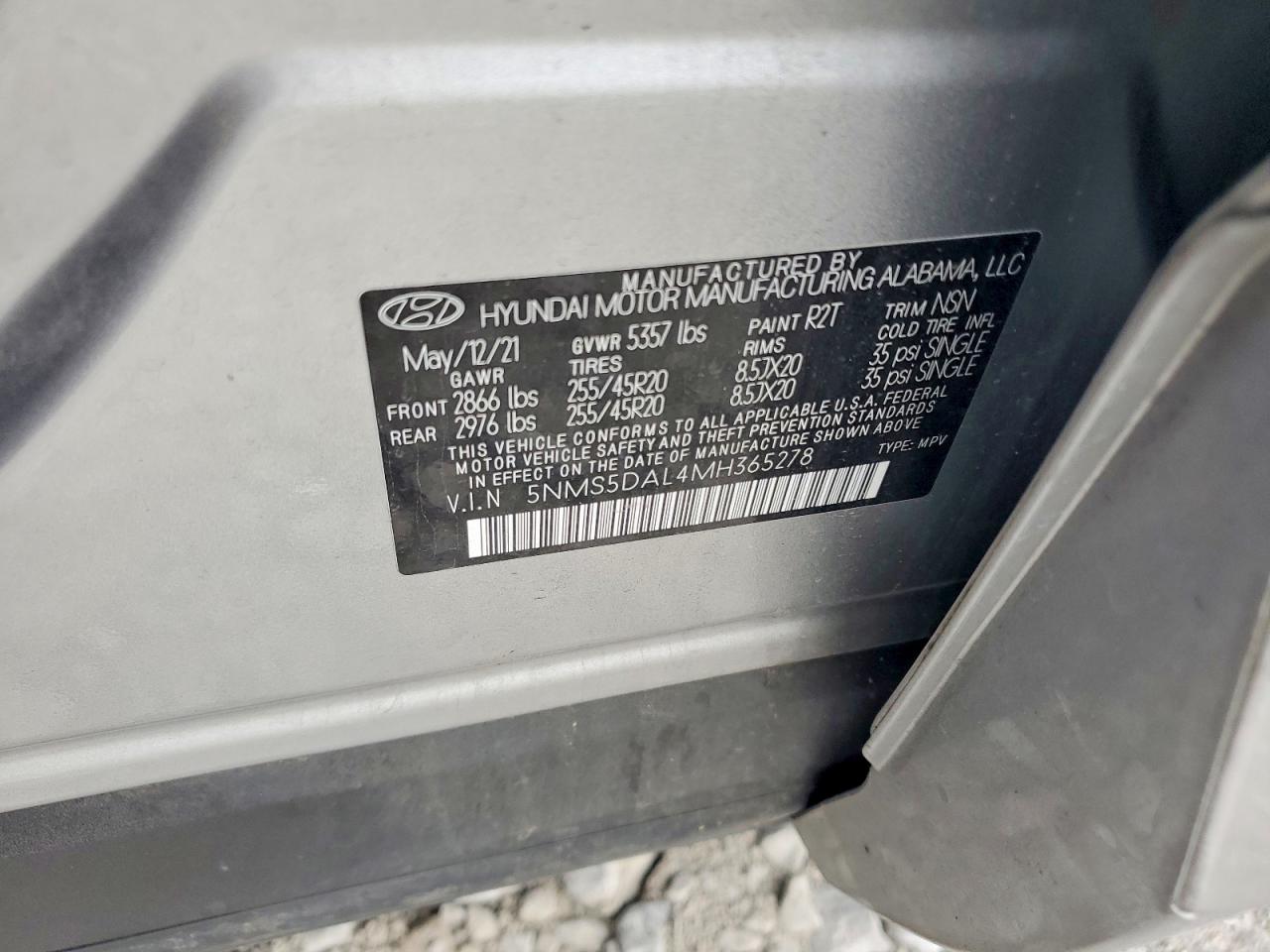 HYUNDAI SANTA FE 2021 — 13