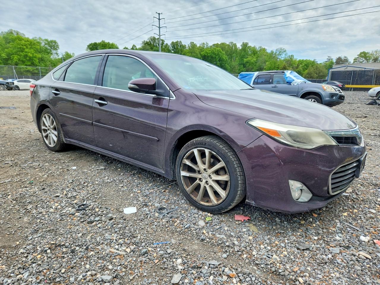 TOYOTA AVALON 2013 — 5