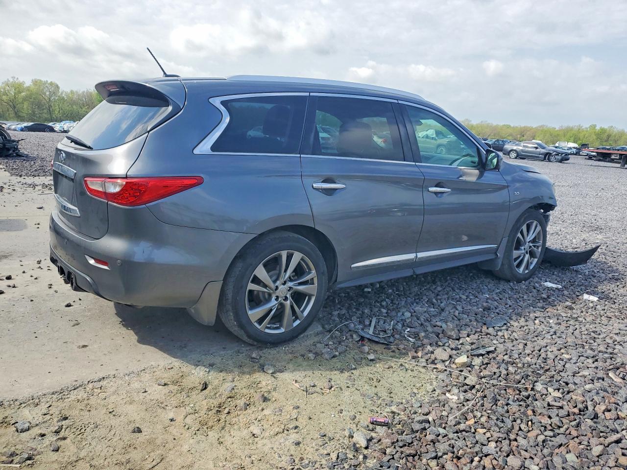 INFINITI QX60 2015 — 4