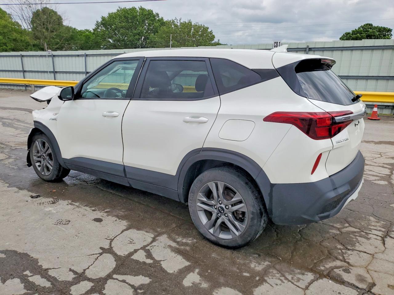 KIA SELTOS 2021 — 3