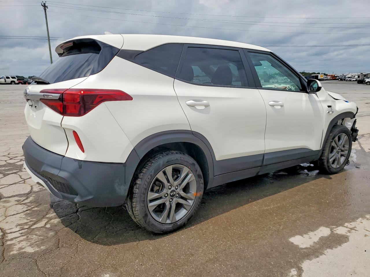 KIA SELTOS 2021 — 4
