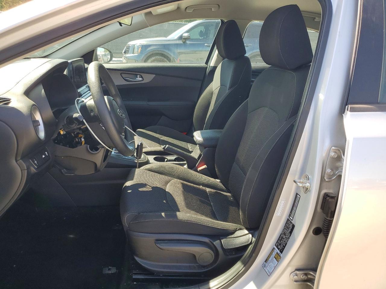 KIA FORTE 2020 — 8