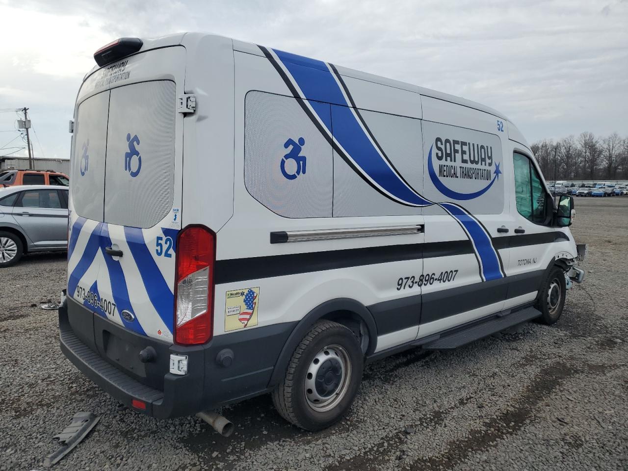FORD TRANSIT 2024 — 4