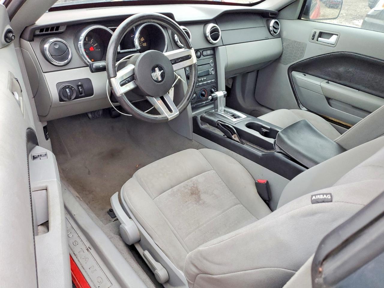 FORD MUSTANG 2009 — 9