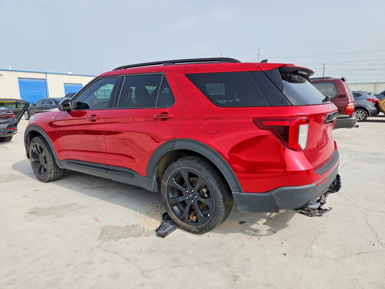 FORD EXPLORER 2024 — 3