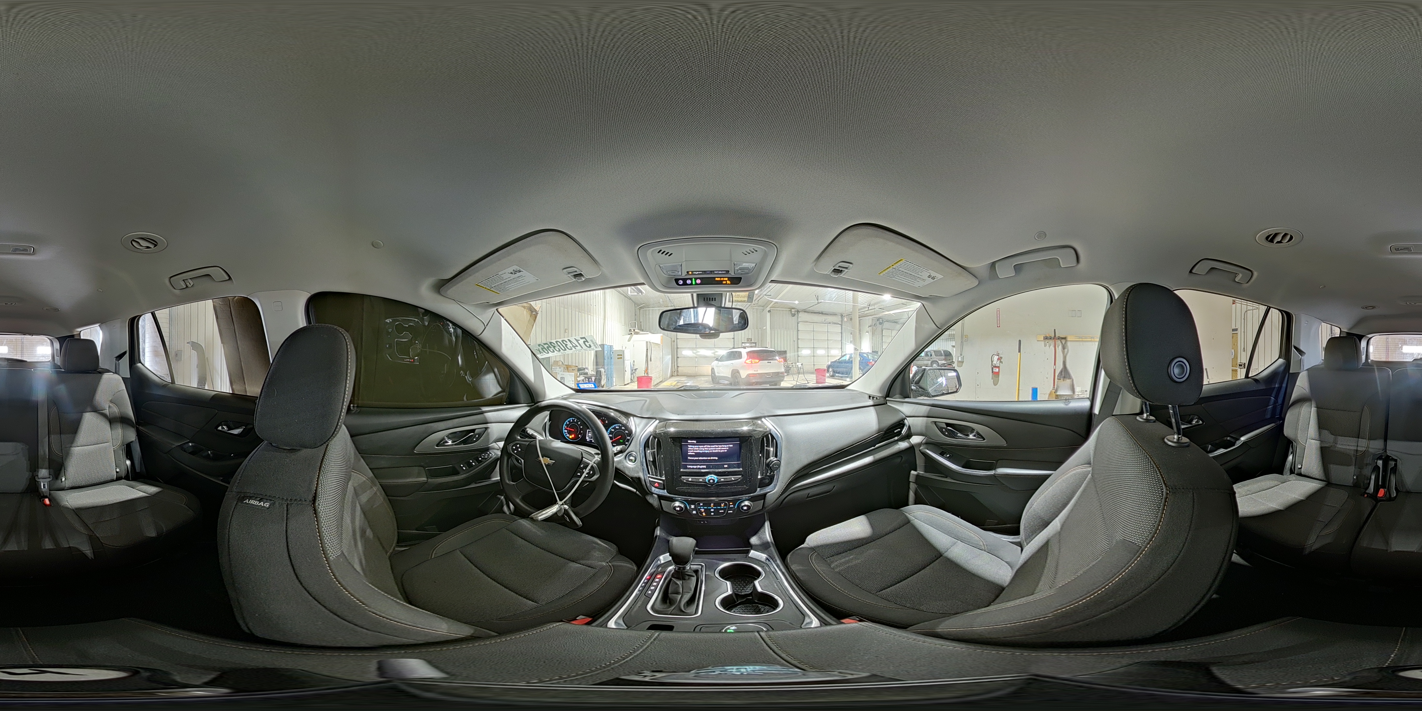CHEVROLET TRAVERSE 2021 — 15