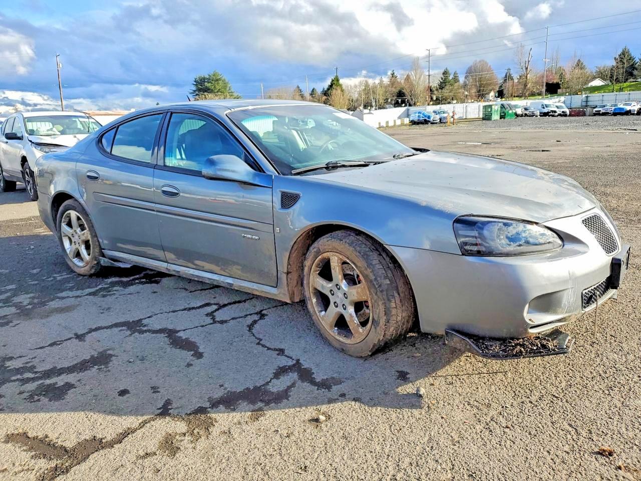 PONTIAC GRANDPRIX 2008 — 5