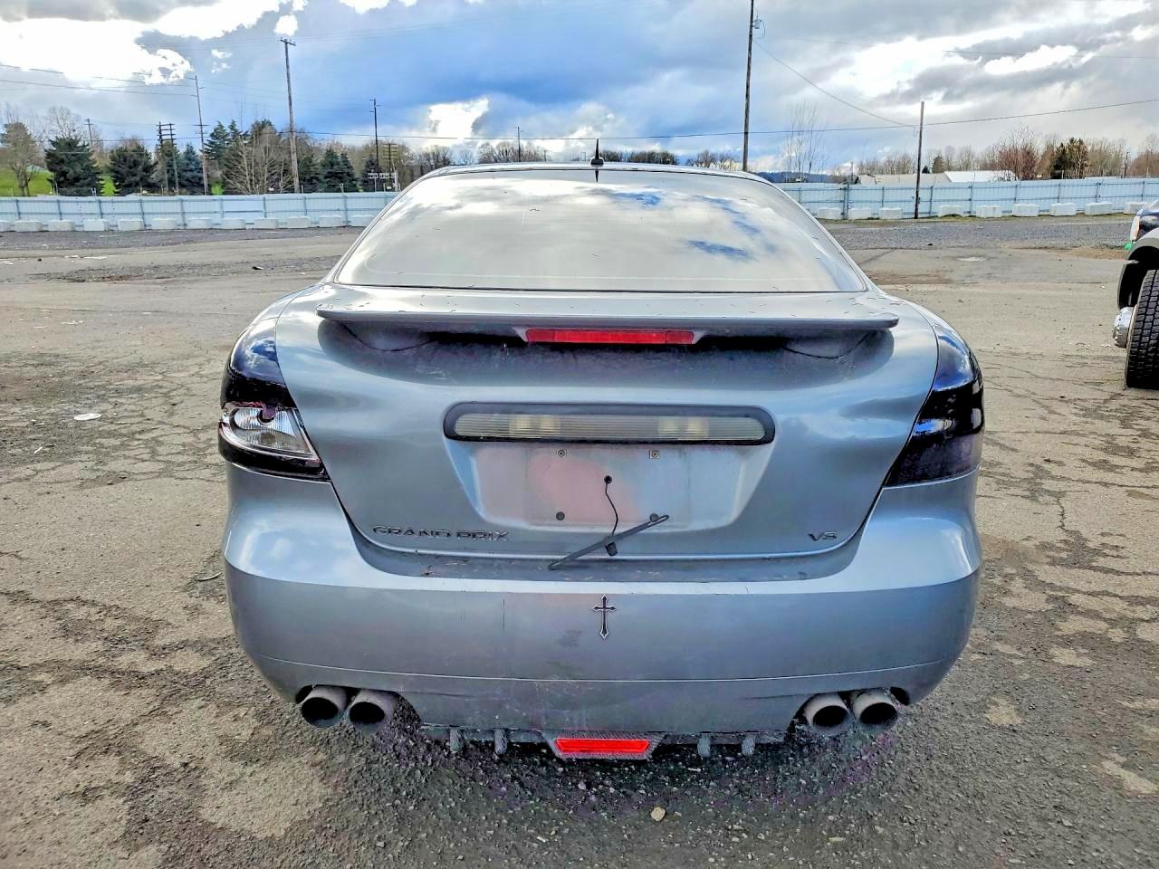 PONTIAC GRANDPRIX 2008 — 7