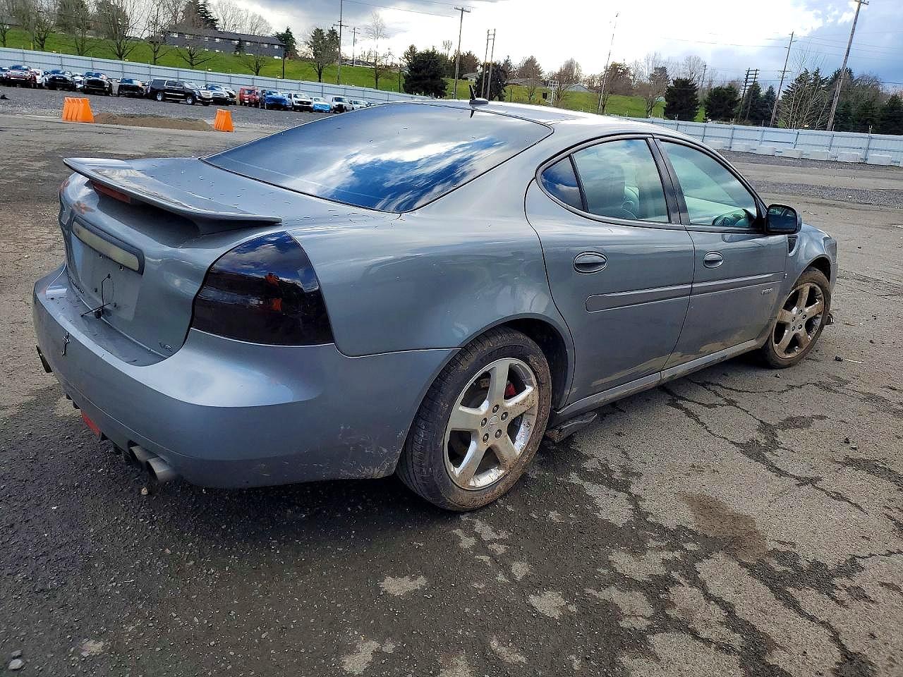 PONTIAC GRANDPRIX 2008 — 4