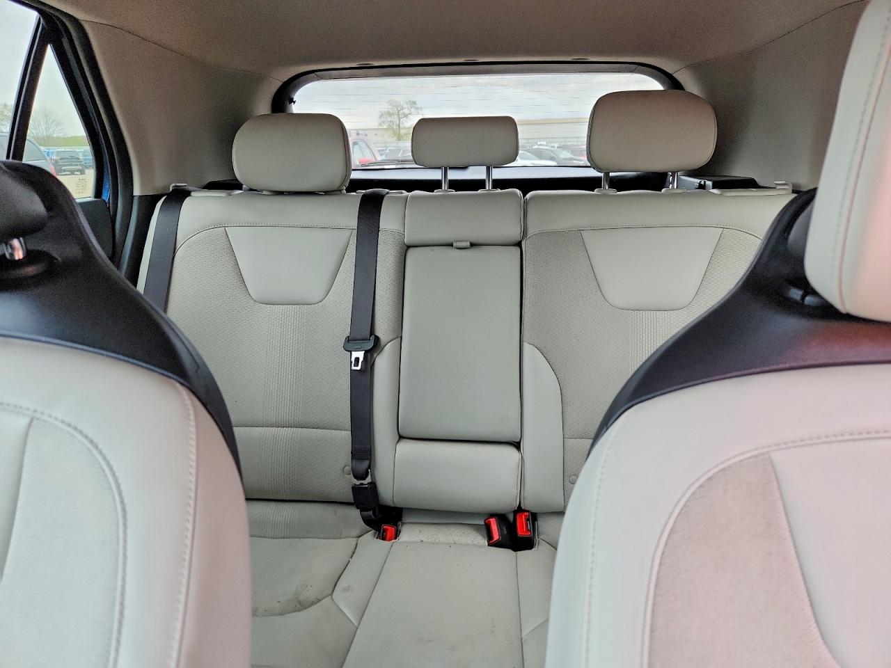 KIA NIRO 2024 — 11