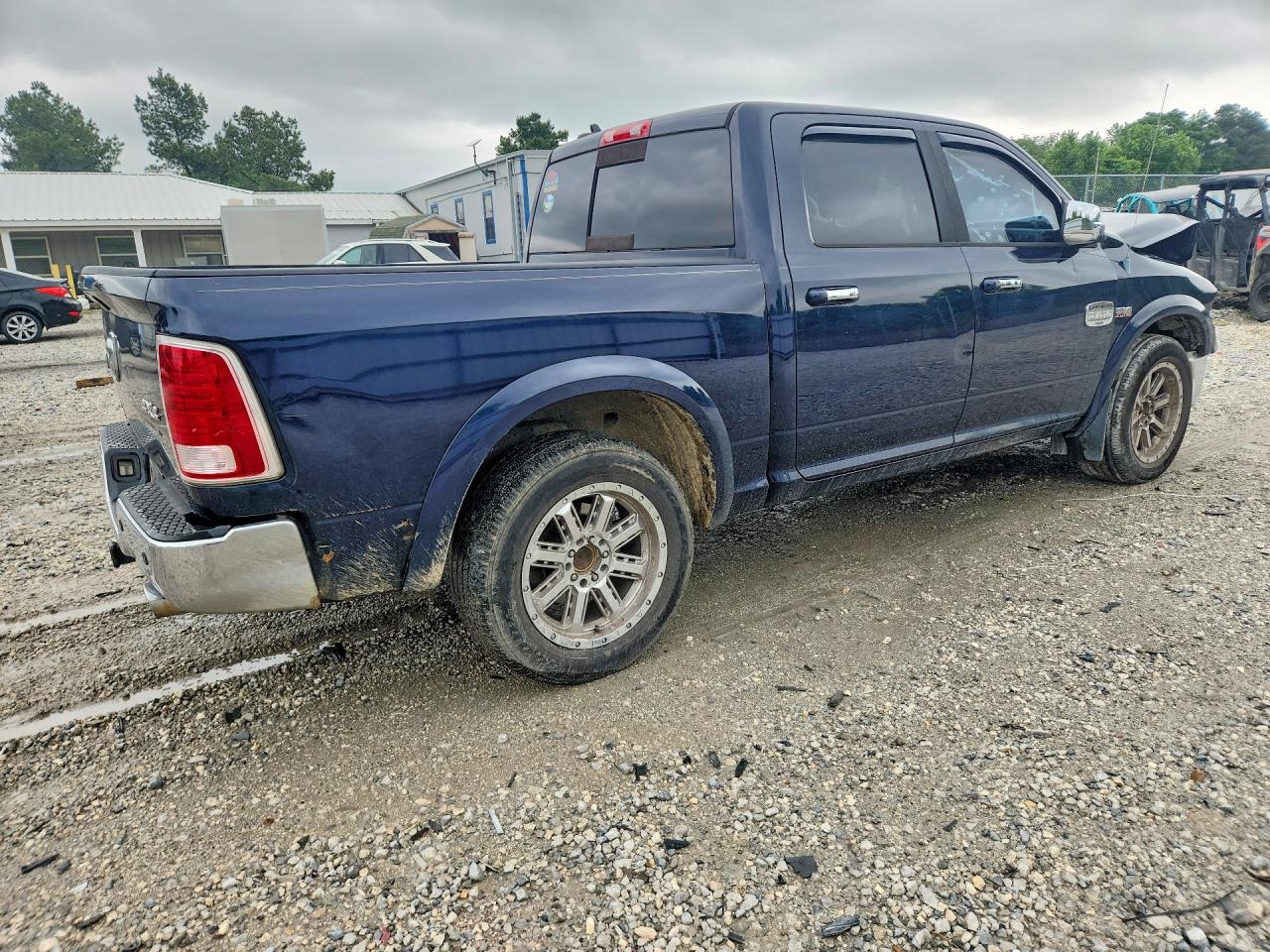 RAM 1500 2013 — 4