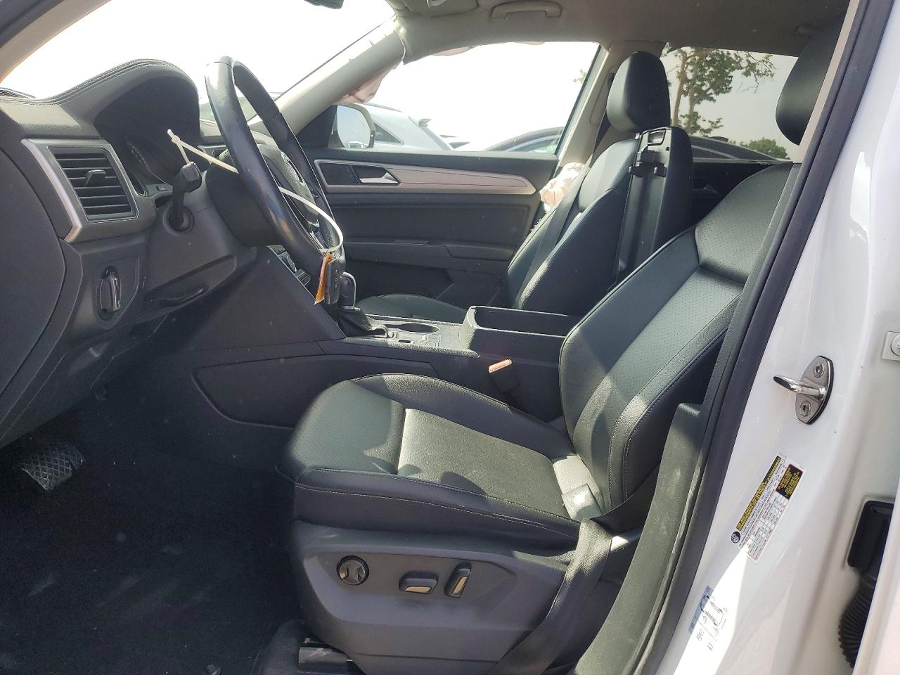 VOLKSWAGEN ATLAS 2022 — 8