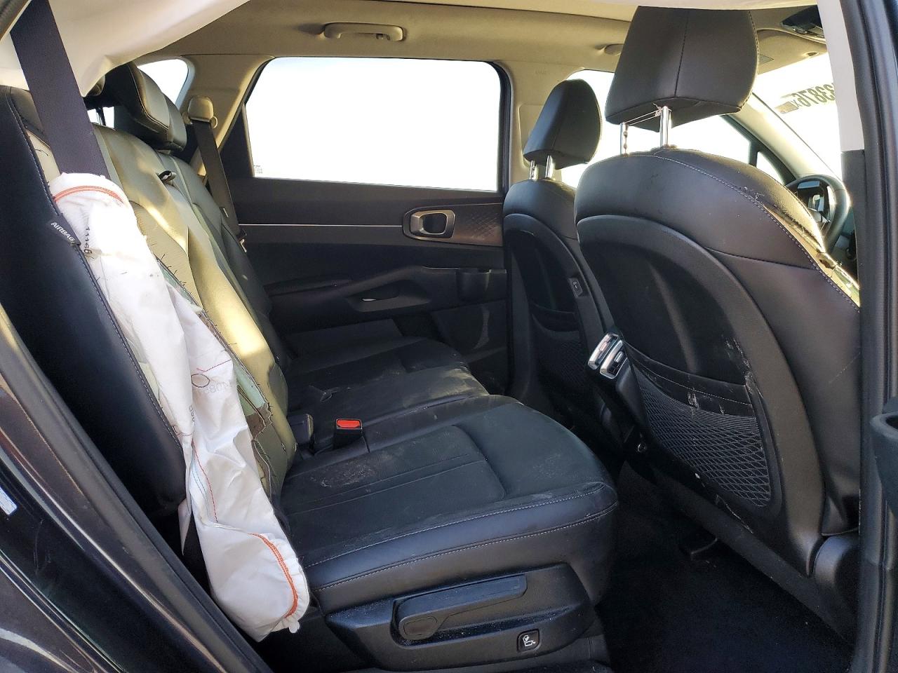 KIA SORENTO 2025 — 12