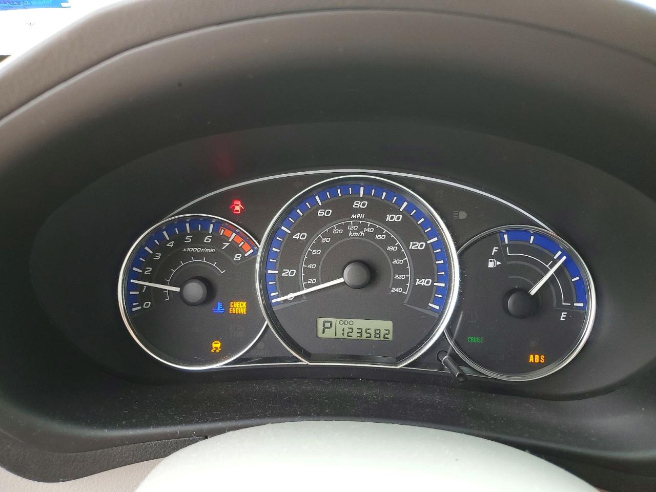 SUBARU FORESTER 2011 — 10