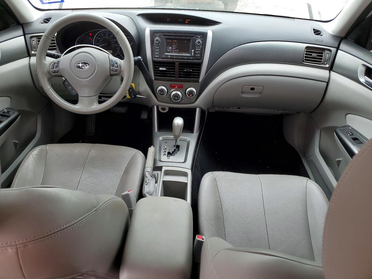 SUBARU FORESTER 2011 — 9