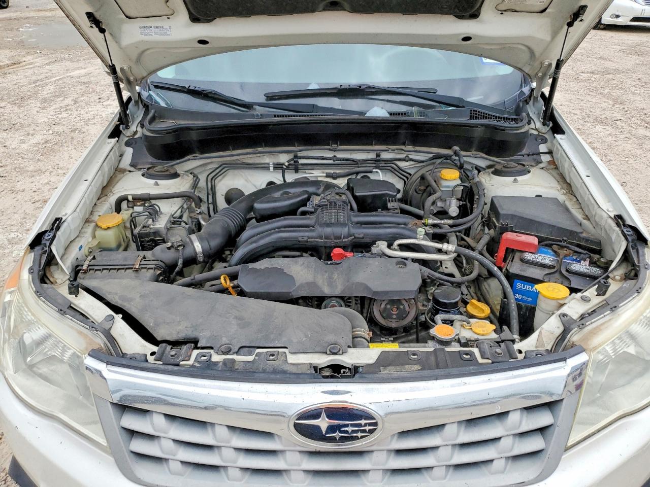 SUBARU FORESTER 2011 — 13