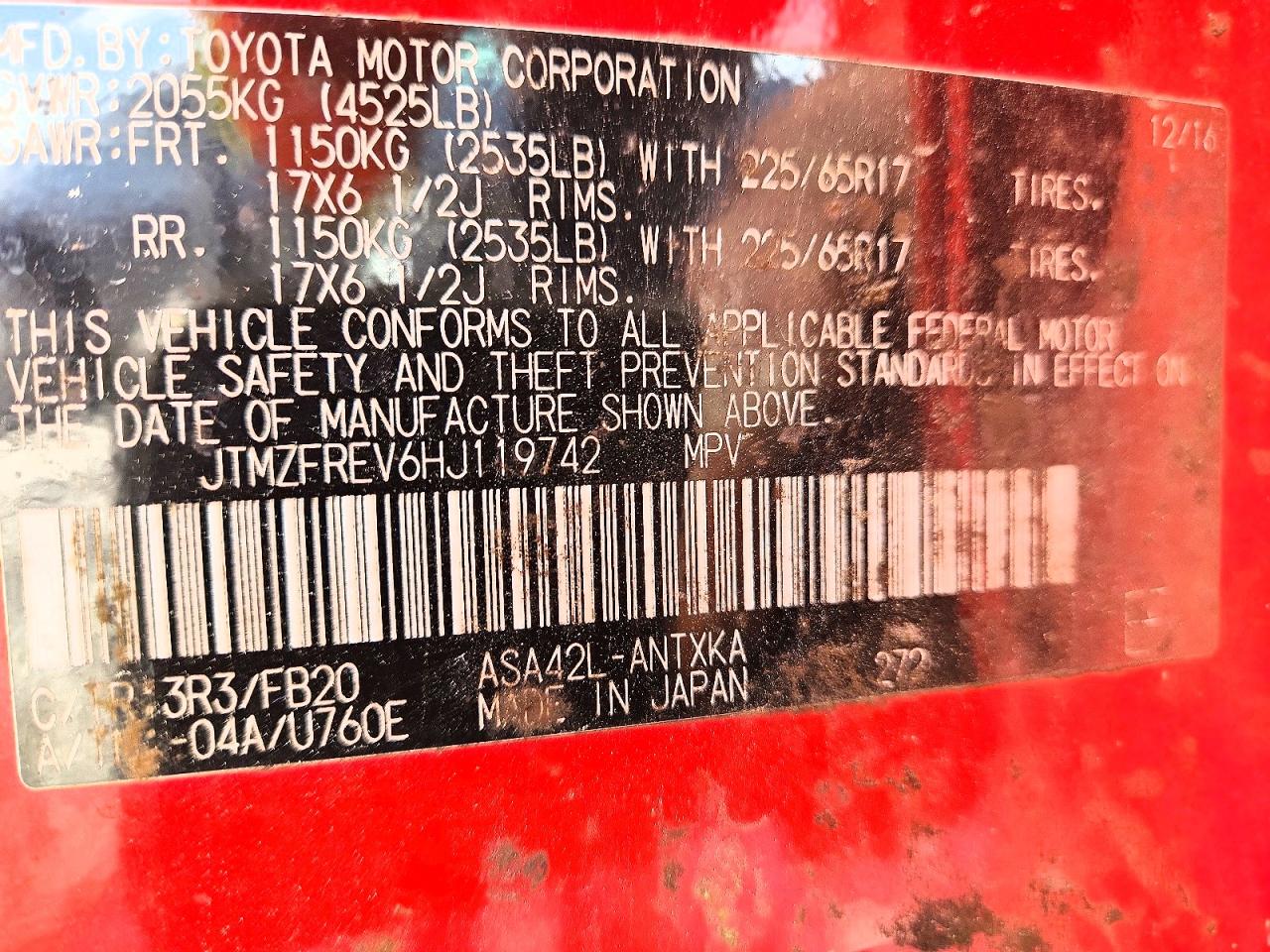 TOYOTA RAV4 2017 — 14