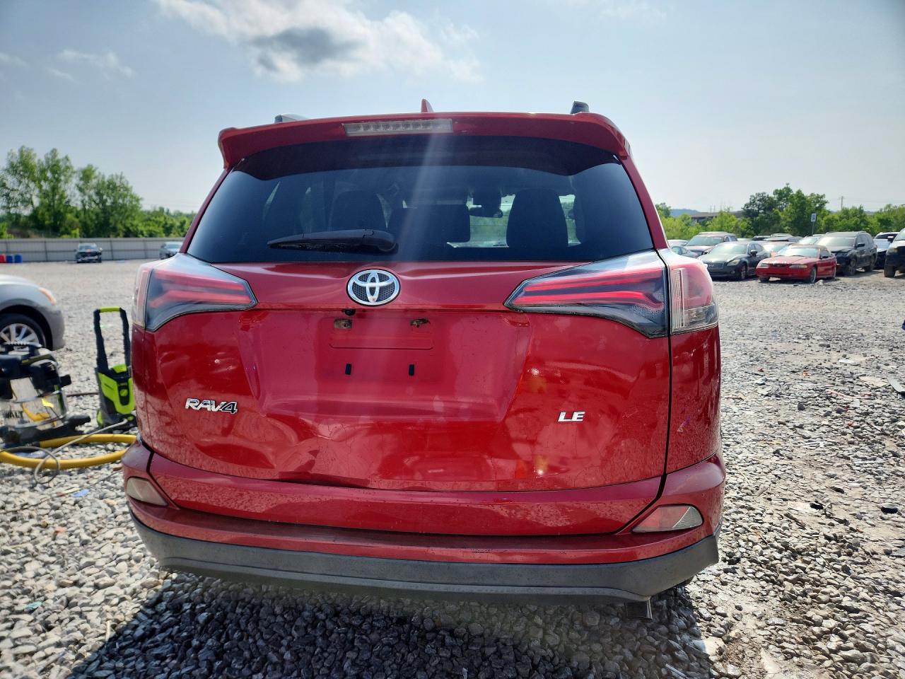 TOYOTA RAV4 2017 — 7