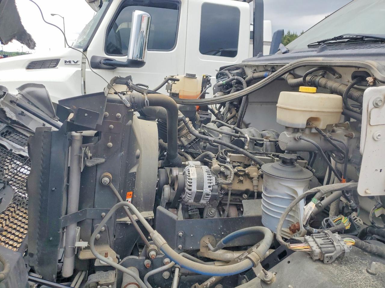 FORD F650 2022 — 13