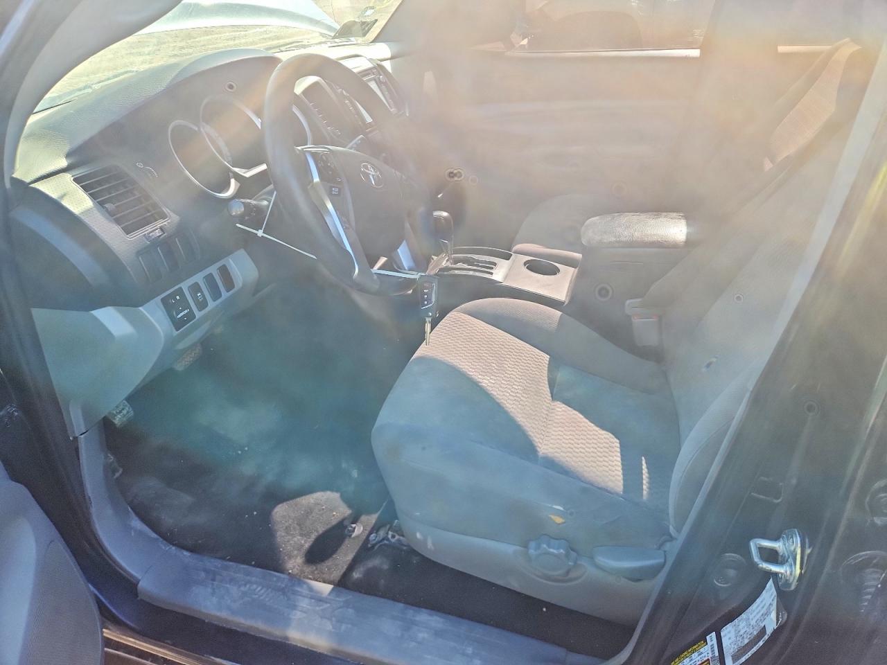 TOYOTA TACOMA 2015 — 8