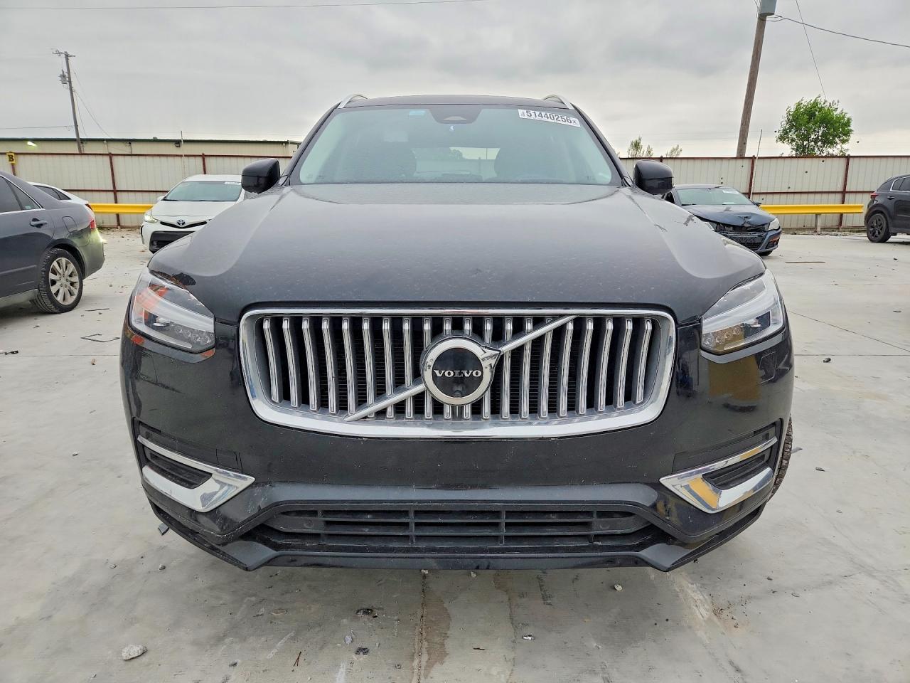 VOLVO XC90 2023 — 6