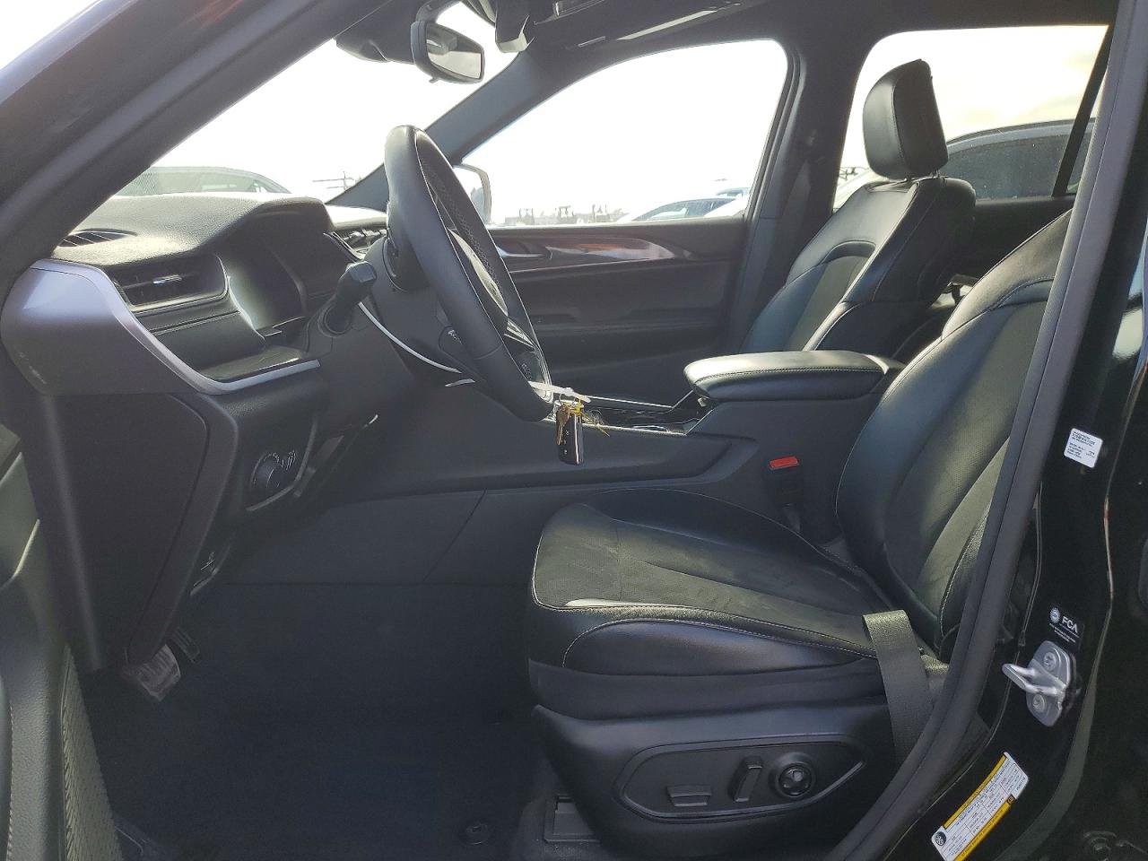 JEEP GRAND CHEROKEE 2023 — 8