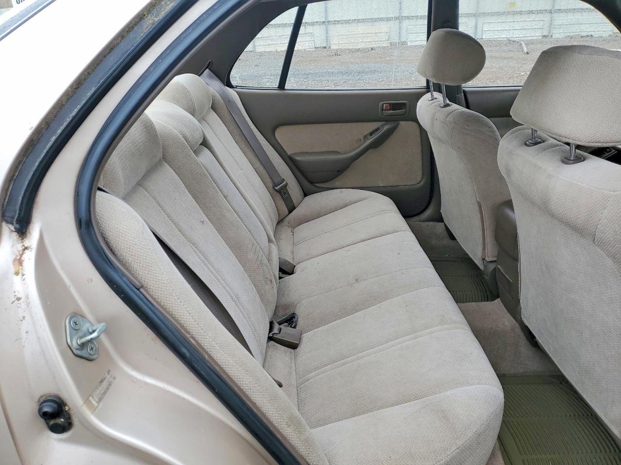 TOYOTA CAMRY 1995 — 11