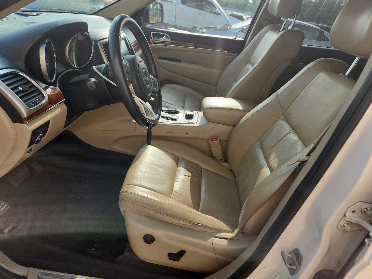 JEEP GRAND CHEROKEE 2012 — 8