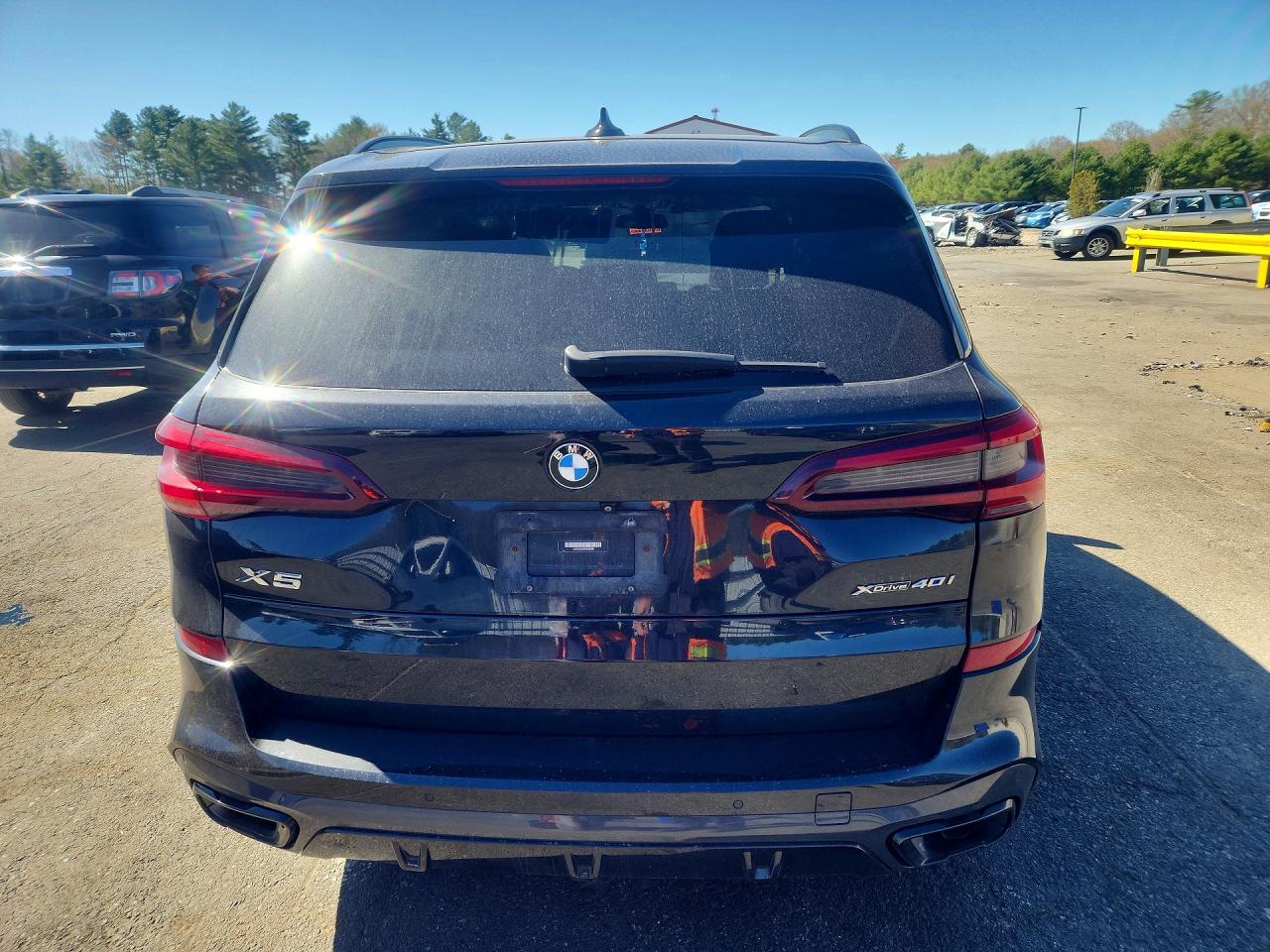 BMW X5 2022 — 7