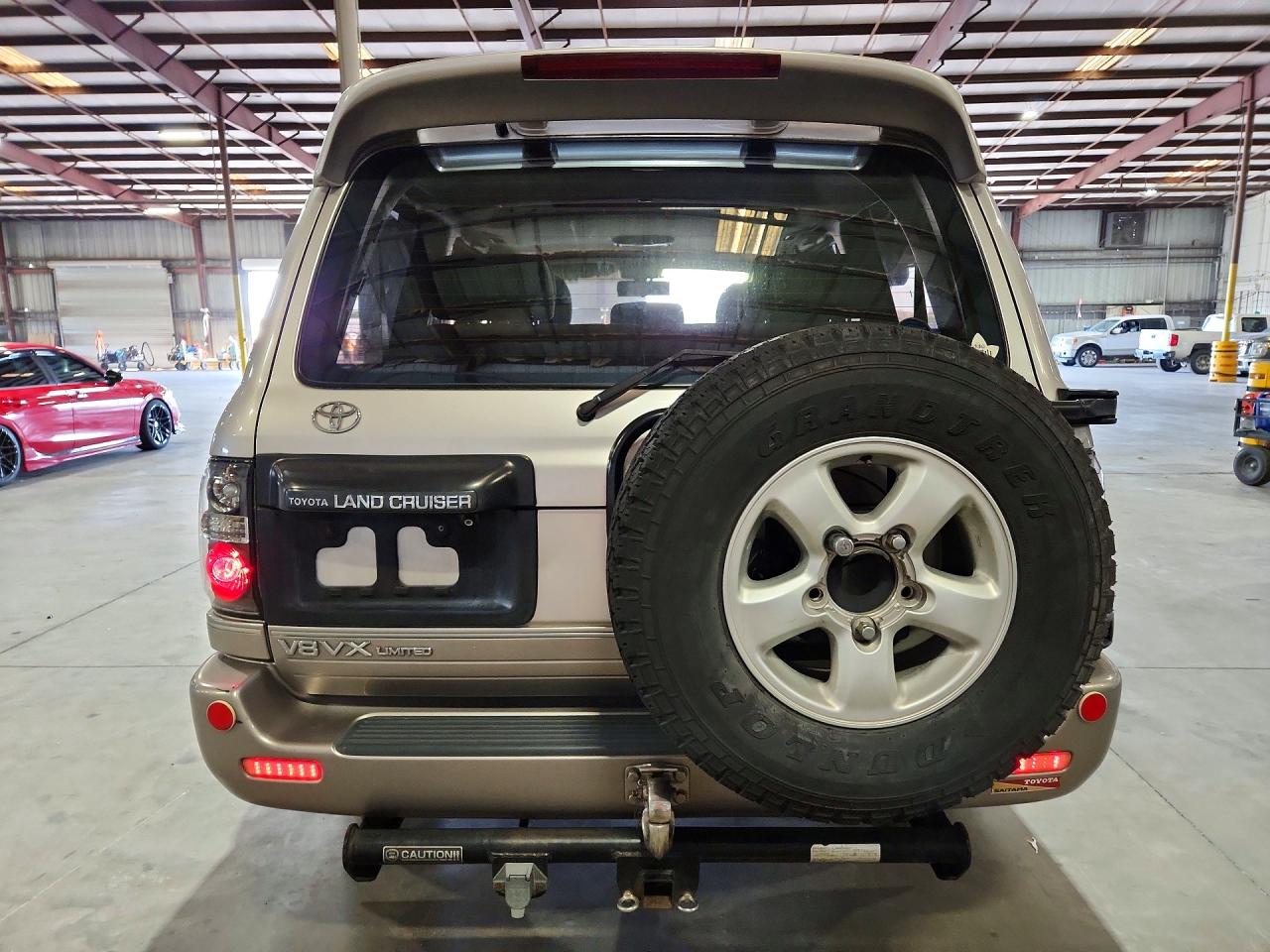 TOYOTA LAND CRUISER 1998 — 7