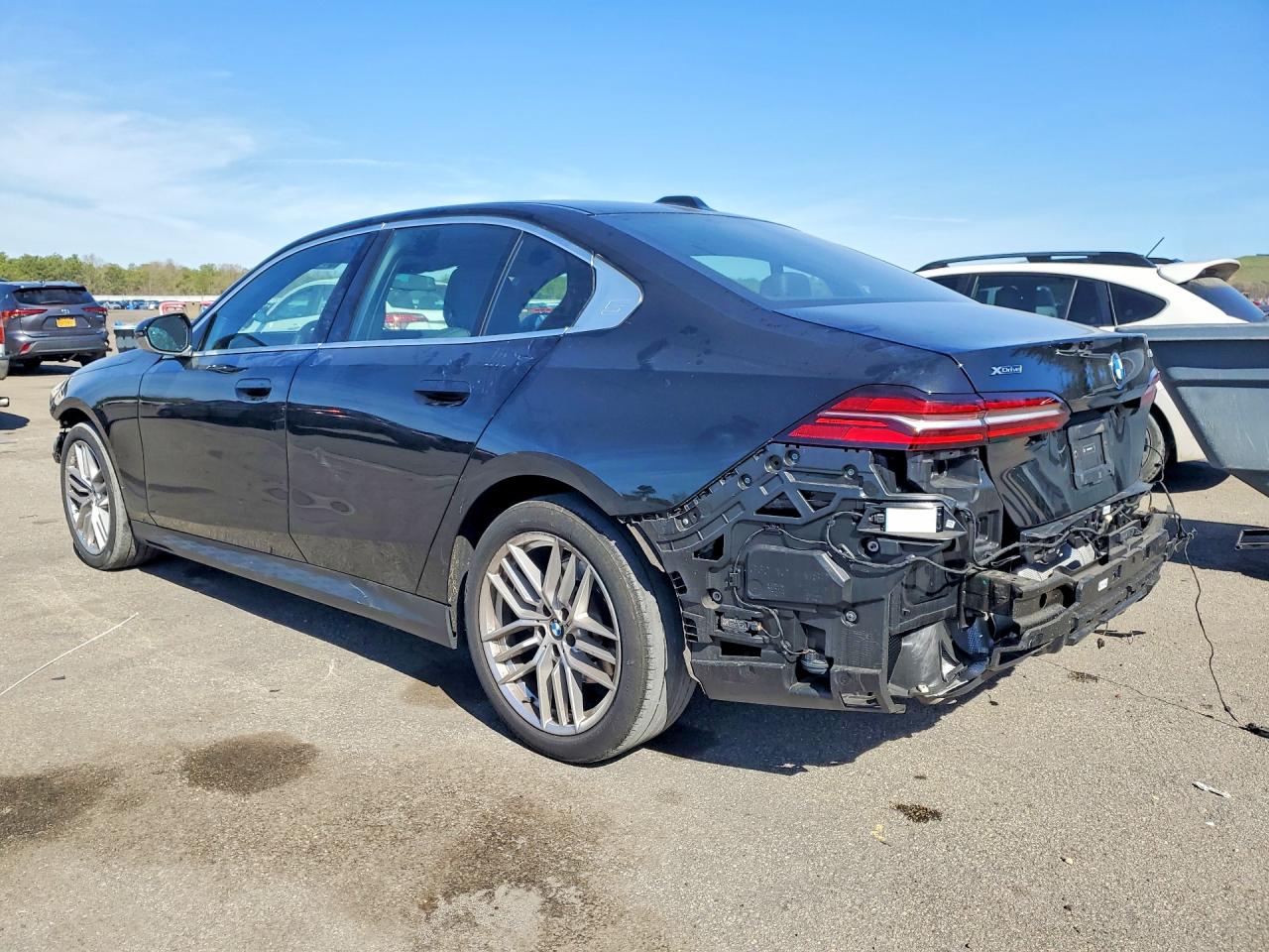 BMW 530 2024 — 3