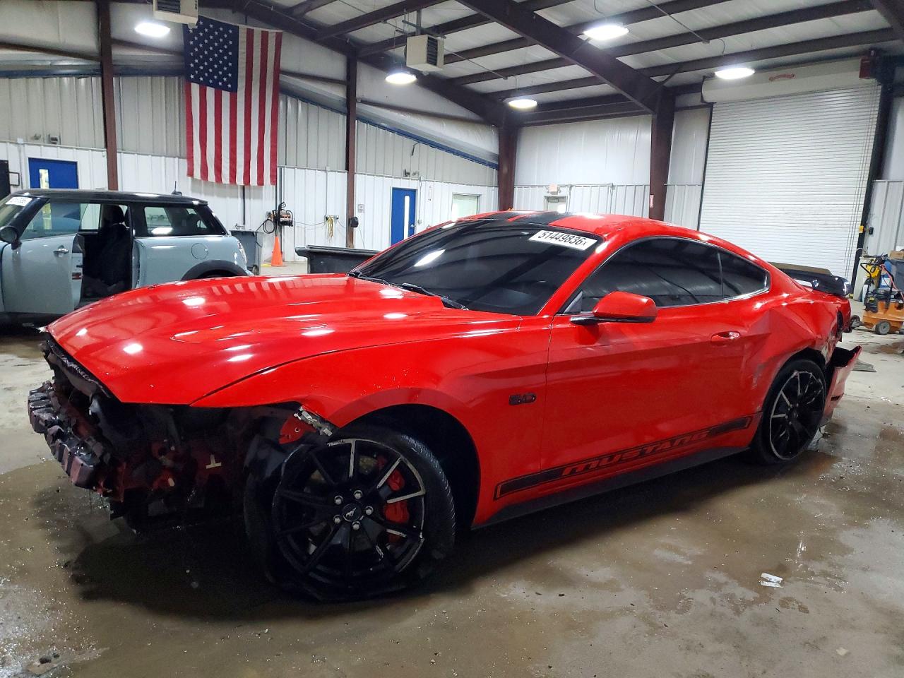 FORD MUSTANG 2015 — 2