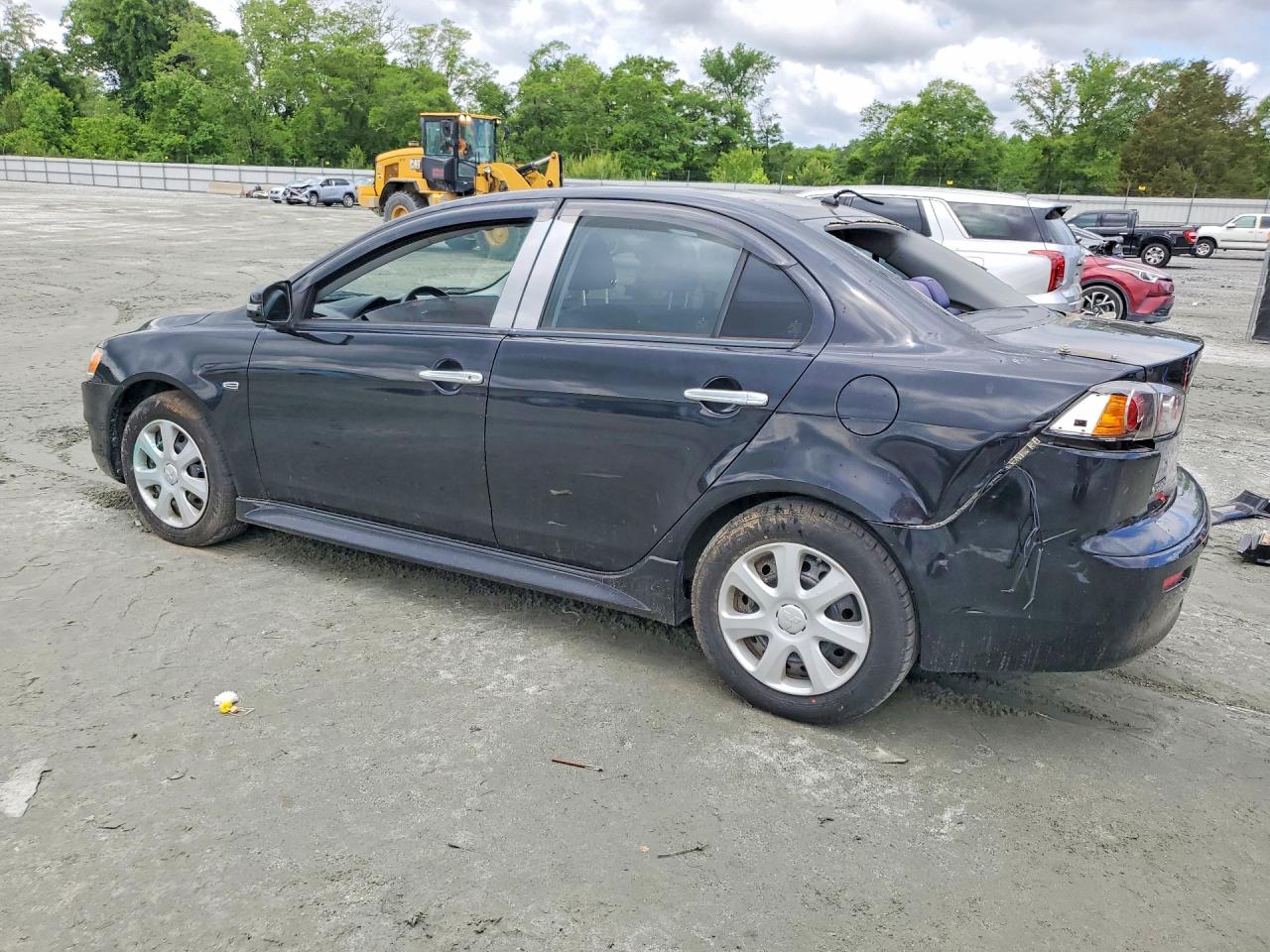 MITSUBISHI LANCER 2015 — 3