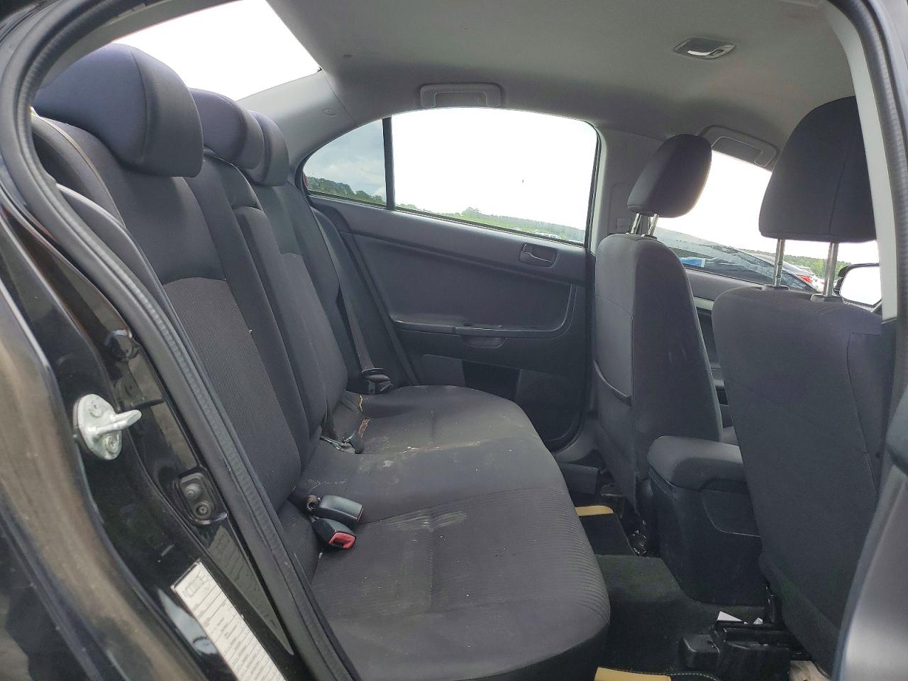 MITSUBISHI LANCER 2015 — 11